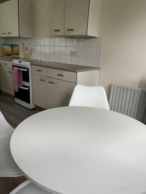 Extra Large House In Woolwich Βίλα Plumstead  Εξωτερικό φωτογραφία