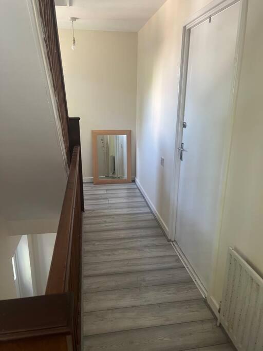 Extra Large House In Woolwich Βίλα Plumstead  Εξωτερικό φωτογραφία